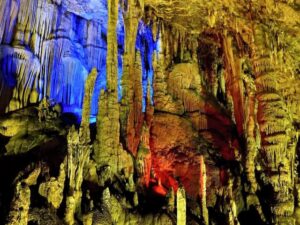 Lung Khuy Cave